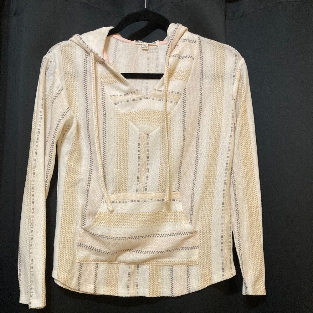 Wallflower Small Thin Pullover w pockets Small